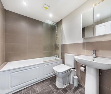 Studio to rent - Photo 6