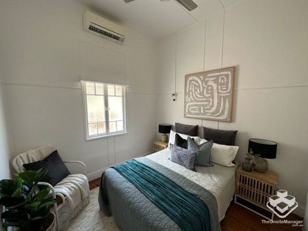 Stunning West End Queenslander - Photo 3