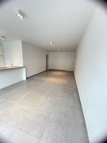 Gelijkvloersappartement van 80 m² in centrum Diepenbeek - Photo 4