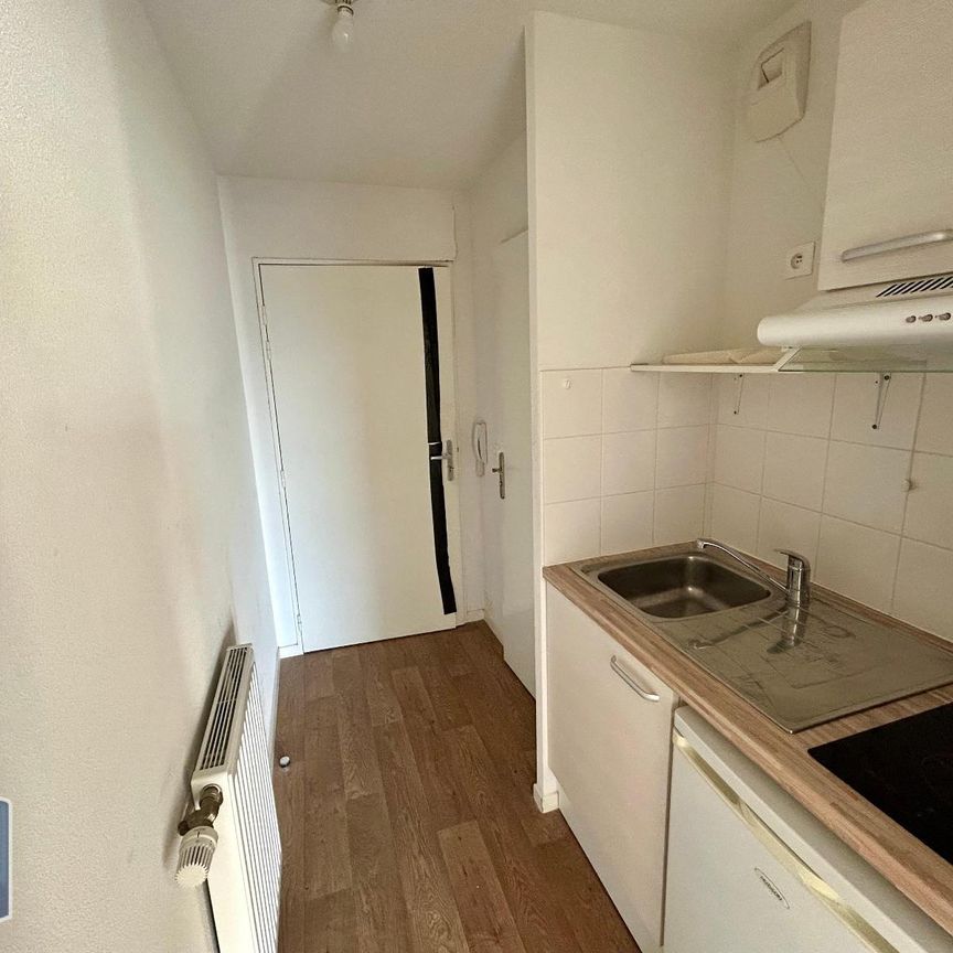Location Appartement 1 pièce 19m² TOURS 37000 - Photo 1