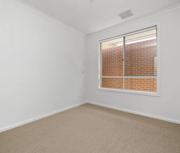 Spacious, Stylish & Brand-New – Family Living at Its Best - Photo 5