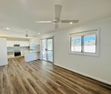 Charming Two Bedroom Home - Bonnells Bay - Photo 1