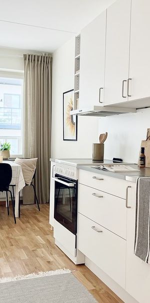 Aseavägen 3, Häggvik - Photo 1