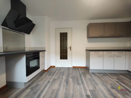 Appartement T3 avec terrasse et jardin - Photo 5