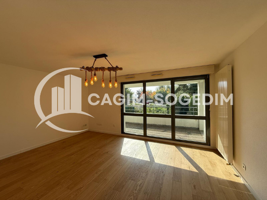 Location Appartement 3 pièces 72m² HUNINGUE 68330 - Photo 1