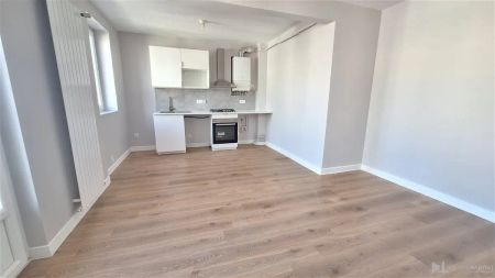 Location appartement 3 pièces - 49.2m² à Clermont ferrand (63000) - Photo 3