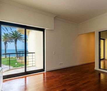 4 room luxury Apartment for rent in Cascais e Estoril, Portugal - Photo 6