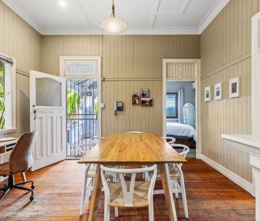 Charming home in perfect location. - Photo 5