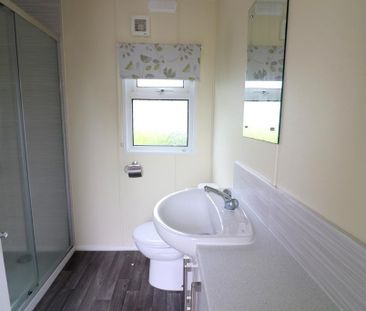 1 bedroom park home to rent - Photo 6