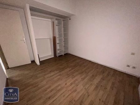 Location Appartement 2 pièces 53m² AGEN 47000 - Photo 3