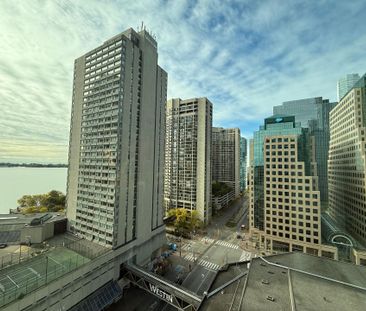 For Lease - 10 Queens Quay Unit# 1807, Toronto, Ontario - Photo 3