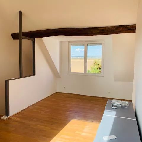 Appartement 2 pièces en duplex avec jardin - Photo 1