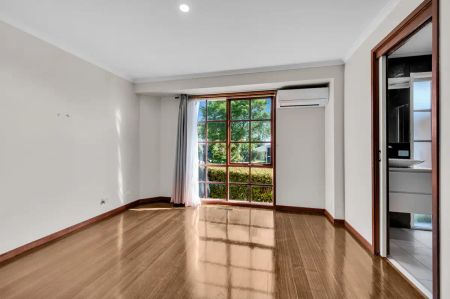 “Perfect Family Living in the Heart of Berwick” - Photo 5