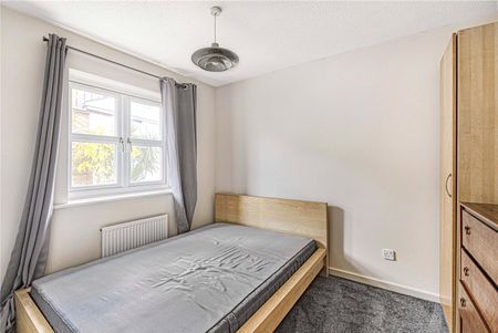 Milligan Street, London, E14 8AU - Photo 5
