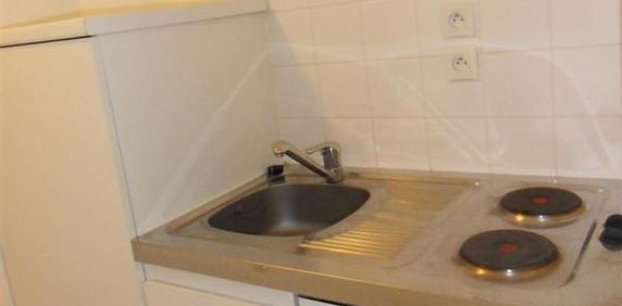 Location Appartement 1 pièce 19m² NANTES 44300 - Photo 2