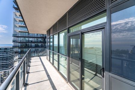 For Lease - 38 Annie Craig Drive Unit# 2105, Toronto, Ontario - Photo 5