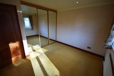 Gilsland, Brampton - Photo 5