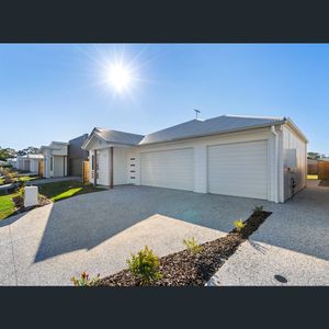 1/12 Matilda Court, Deception Bay, Qld 4508 - Photo 2