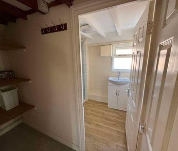 Ashenfield Farm, Canterbury, CT4 - Photo 5