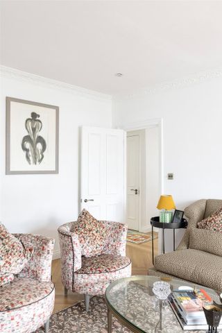 2 bedroom penthouse to rent - Photo 2