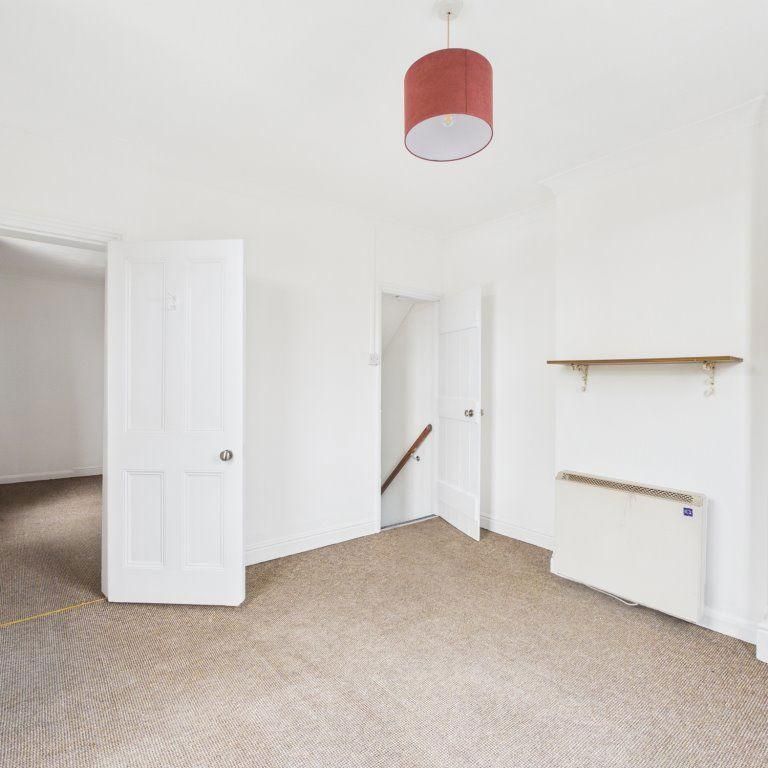 2 bedroom townhouse to rent - Photo 1