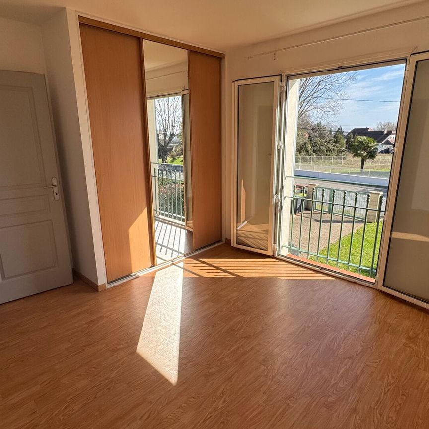 Lembeye, Pavillon jumelÃ© rÃ©cent 3 chambres, beau jardin arborÃ© de 700mÂ², - Photo 1