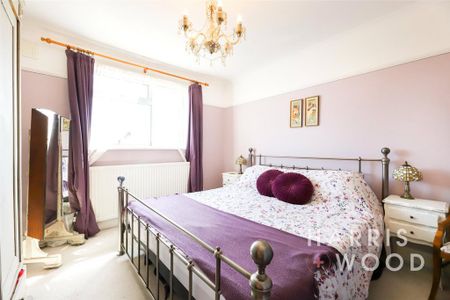 3 bedroom semi-detached house to rent - Photo 5