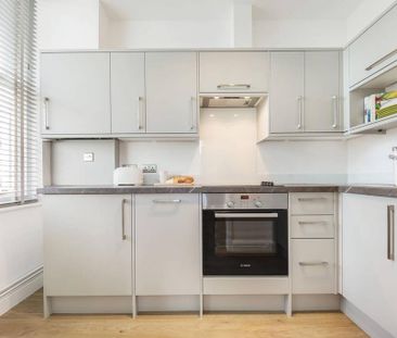 Studio to rent - Photo 5