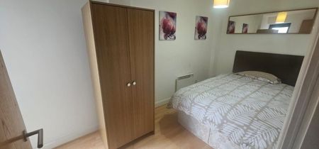 Room in a Shared Flat, North Point, LS2 - Photo 2