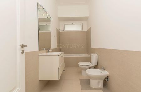 Apartamento Renovado em Avenidas Novas, Lisboa - Foto 4