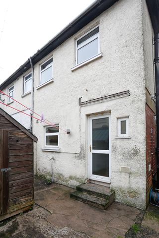 40 Glencairn Street, Belfast, BT13 3LU - Photo 5