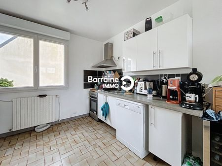 Location maison à Landivisiau, 6 pièces 110.9m² - Photo 3