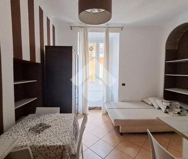 Monolocale in affitto - Photo 2
