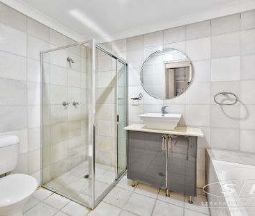 Split Level Penthouse Style Apartment - Photo 6