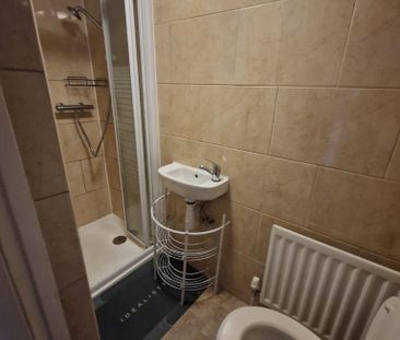 4 bedroom maisonette to rent - Photo 6