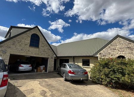 5 Bedroom House nearby Rototuna shopping centre - Photo 2