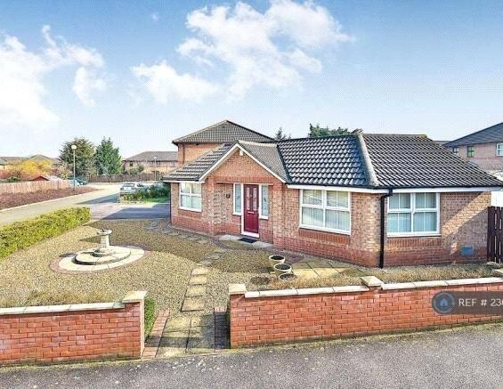 1 bedroom bungalow to rent - Photo 1