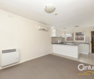 1 Bedroom Unit in the Heart of Noble Park - Photo 4