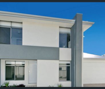 Stunning 4x2 In Yokine - Photo 6