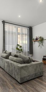 À louer / for Rent VERDUN : grand 4 ½ lumineux, près du métro, terrasse privée - Photo 3