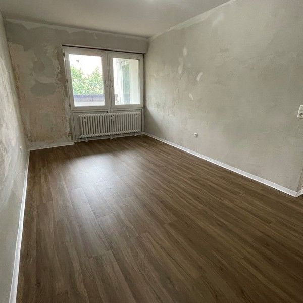 Großzügige 4-Zimmerwohnung mit Balkon - Photo 1