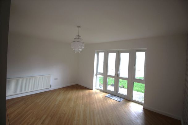 2 bedroom maisonette to rent - Photo 1