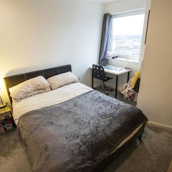 2 bedroom apartment to rent - Photo 1