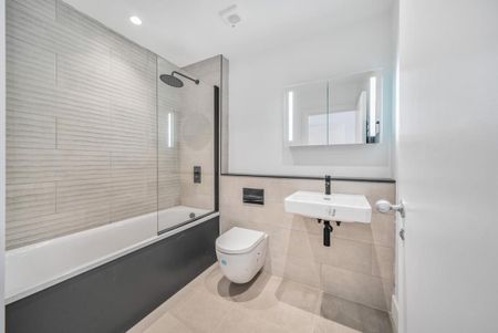 Mitcham Lane, London SW16 - Photo 5