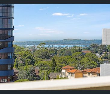 Bright & Spacious 1-Bedroom Haven | Stunning City Views | Prime Hur... - Photo 1