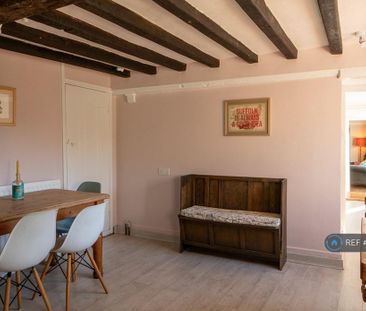 3 bedroom semi-detached house to rent - Photo 3