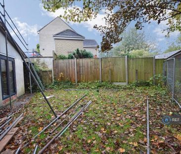 2 bedroom semi-detached house to rent - Photo 1