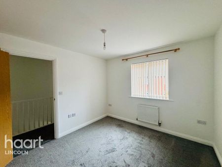 3 bedroom end of terrace house to rent - Photo 5