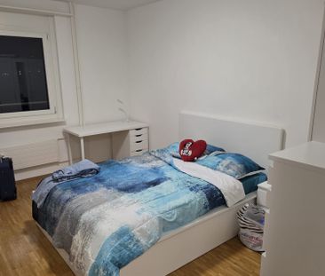 Camera in appartamento condiviso per studenti - Photo 2