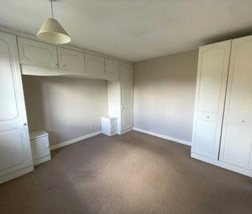 4 bedroom detached house to rent - Photo 1